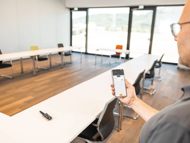 Testo 535 Compact CO2 Measuring Instrument with Smart App 0563 0535