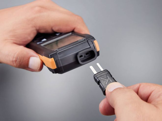 Testo 110 Compact NTC and Pt100 Thermometer with Smart App 0563 0110