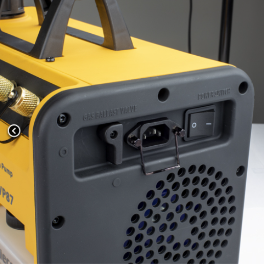 VP67INT [170 l/m] Vacuum Pump for Air Conditioning & Refrigeration