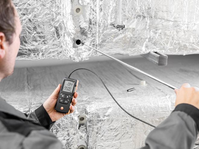 Testo 425 Compact Thermal Hot Wire Anemometer with App Connection